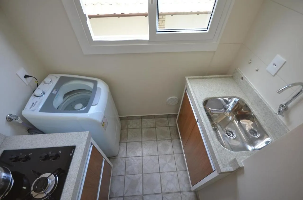 1078 - Apartamento Com Vista Para O Mar Em Bombinhas